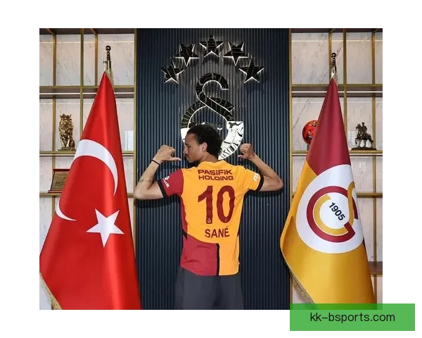 扎哈免签加盟加拉塔萨雷仅一季被外租离队背后原因与未来去向解析