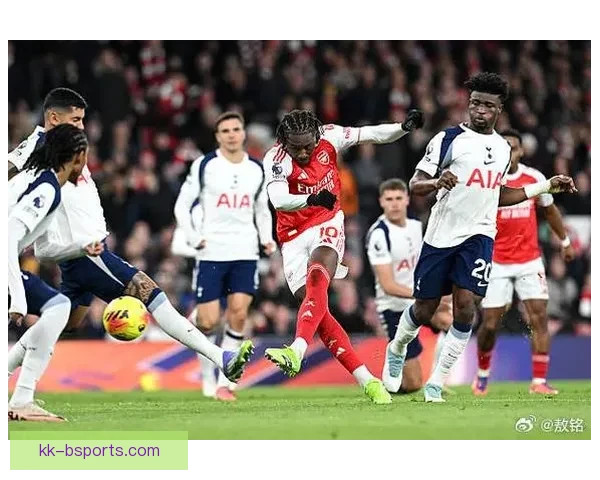 水晶宫逆转热刺艾泽梅开二度荣膺全场最佳助球队取胜