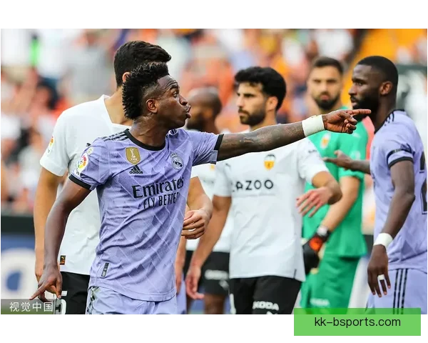 维尼修斯社媒发声呼吁球迷理性观赛以友爱守护赛场文明氛围共同前行